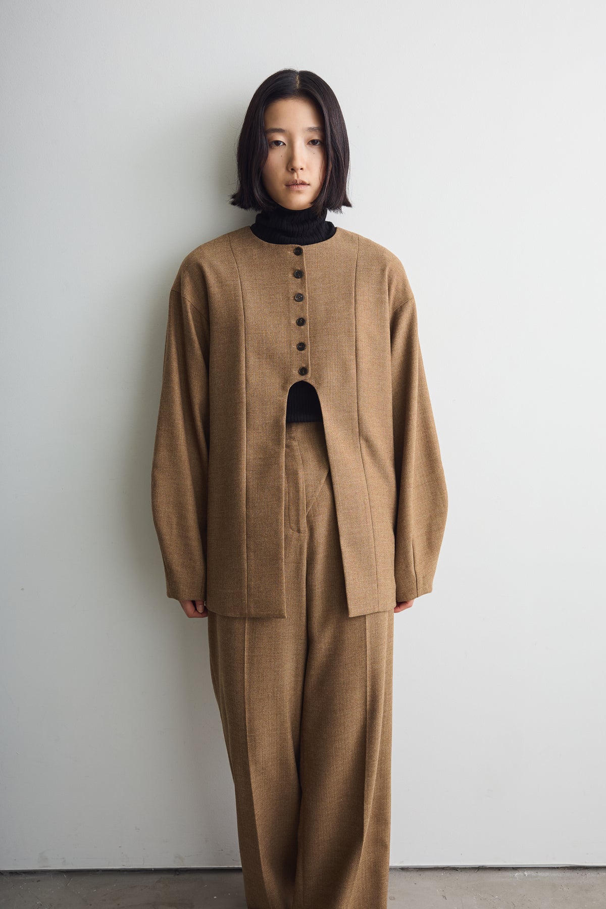 color_brown