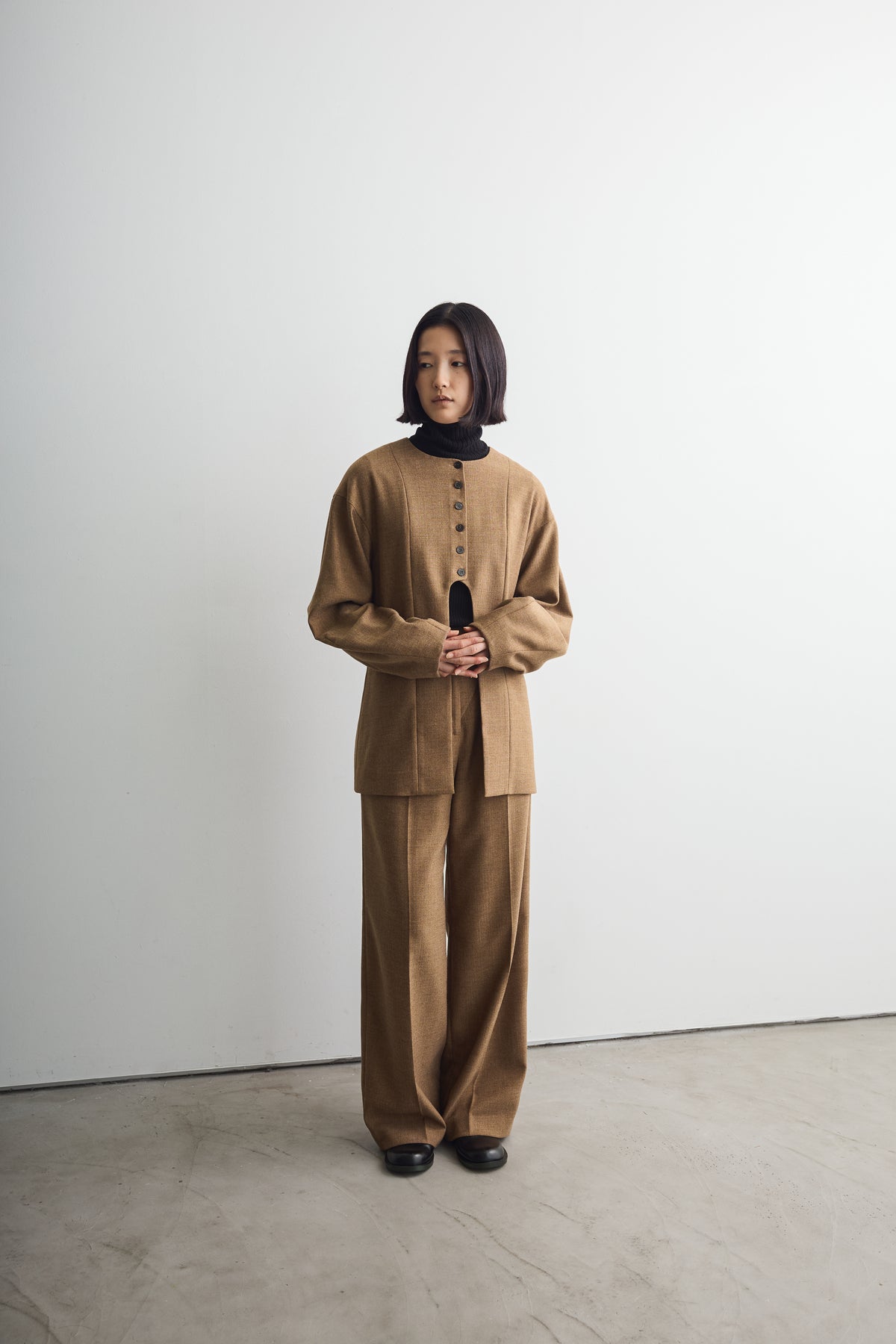 color_brown