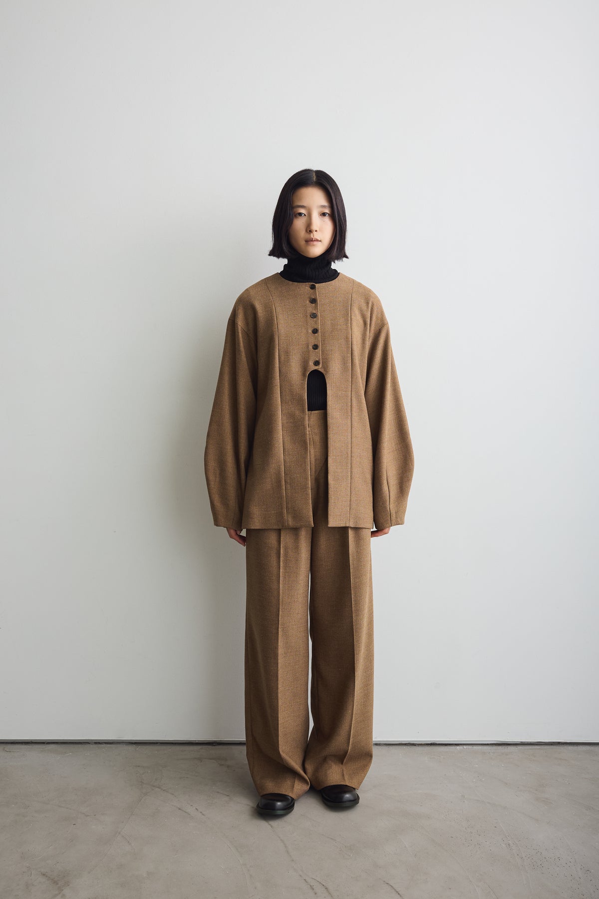 color_brown