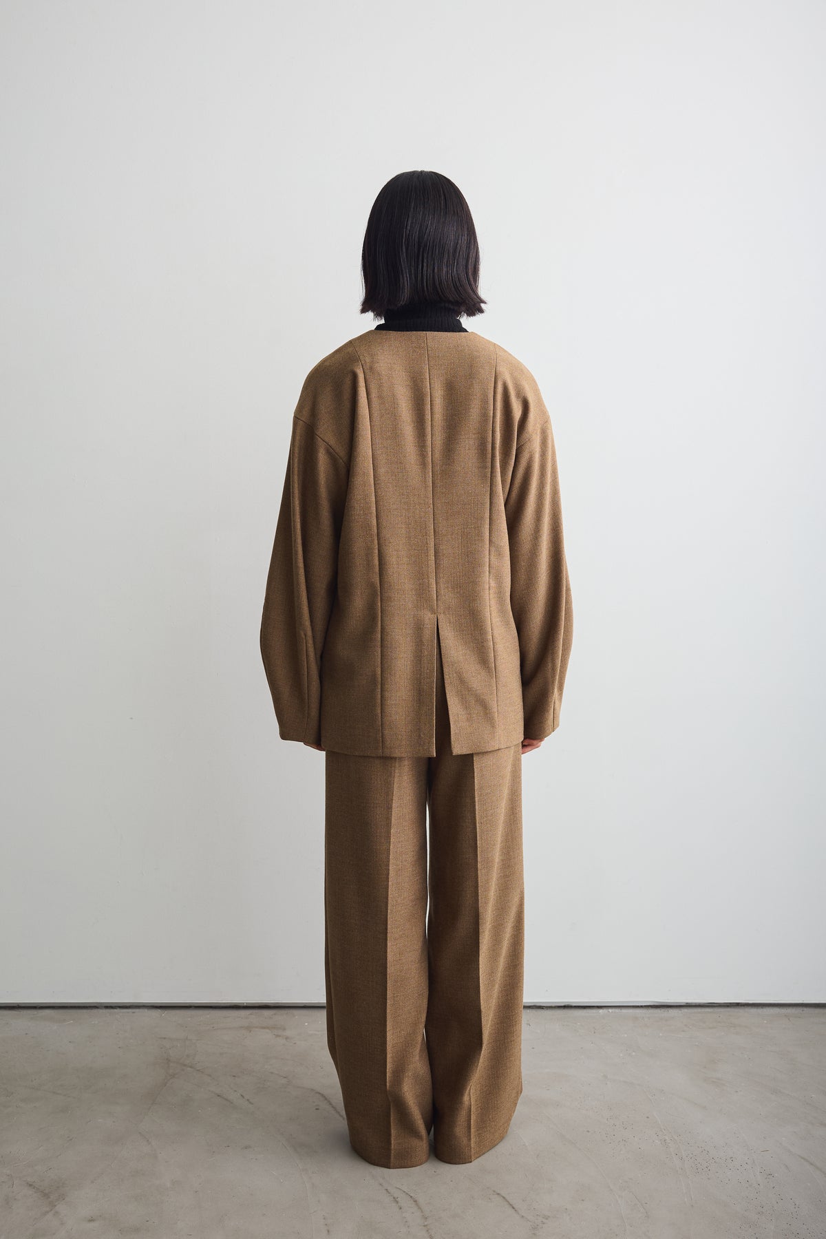 color_brown
