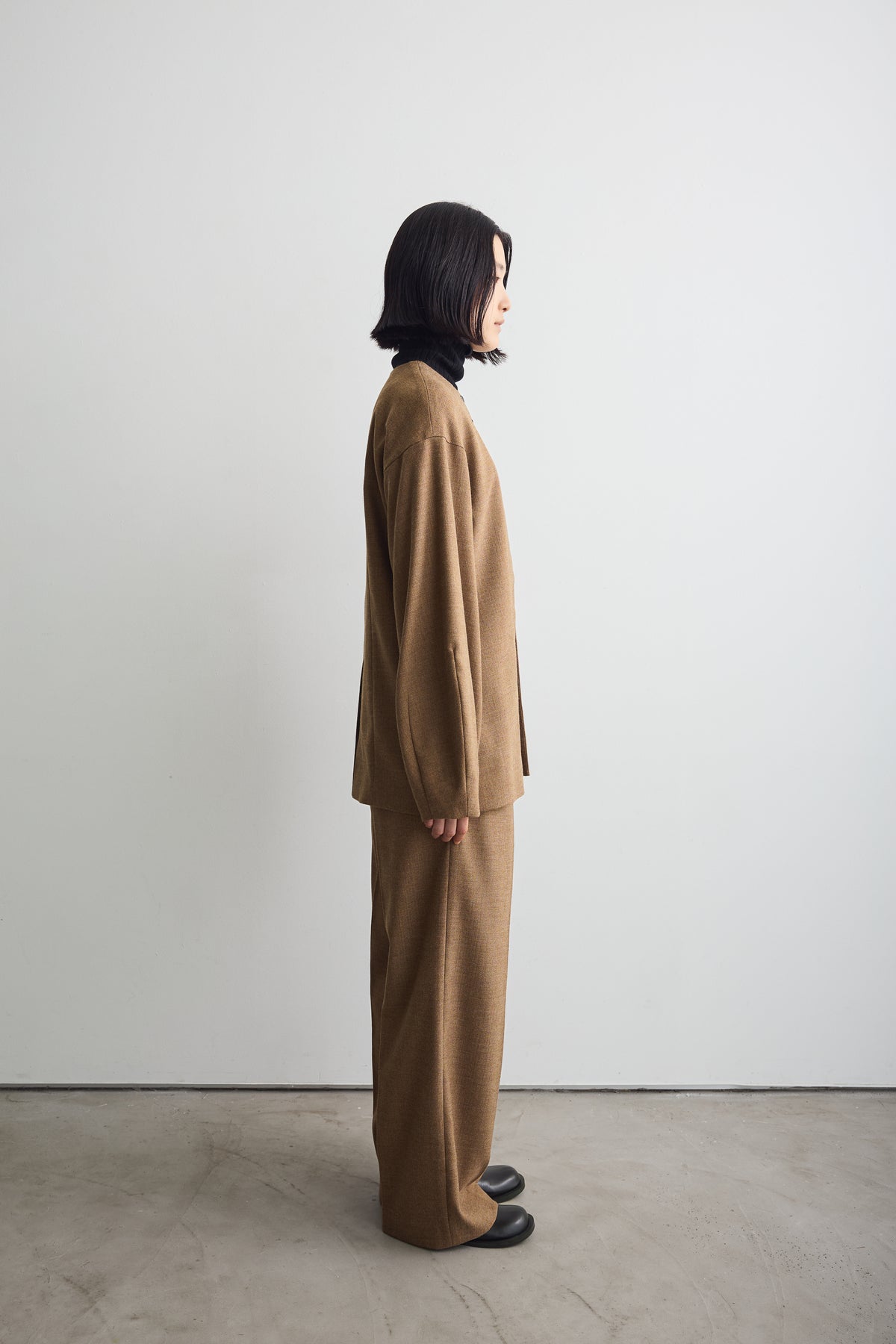 color_brown