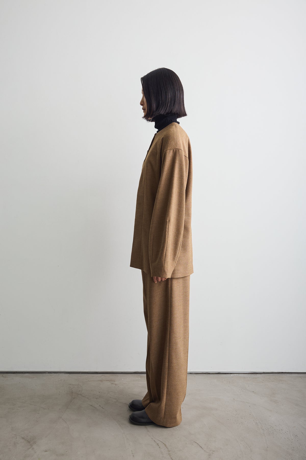 color_brown