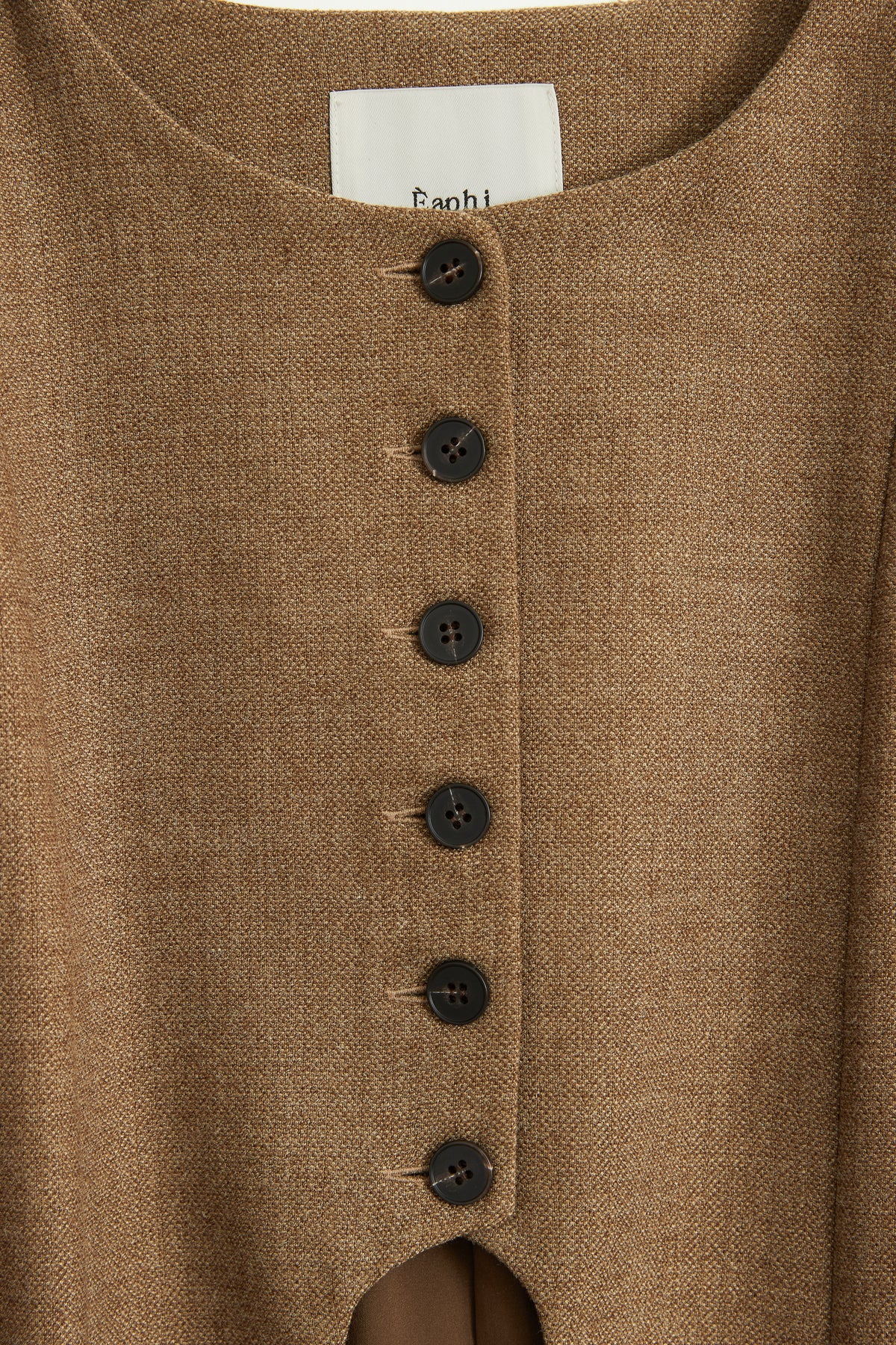 color_brown