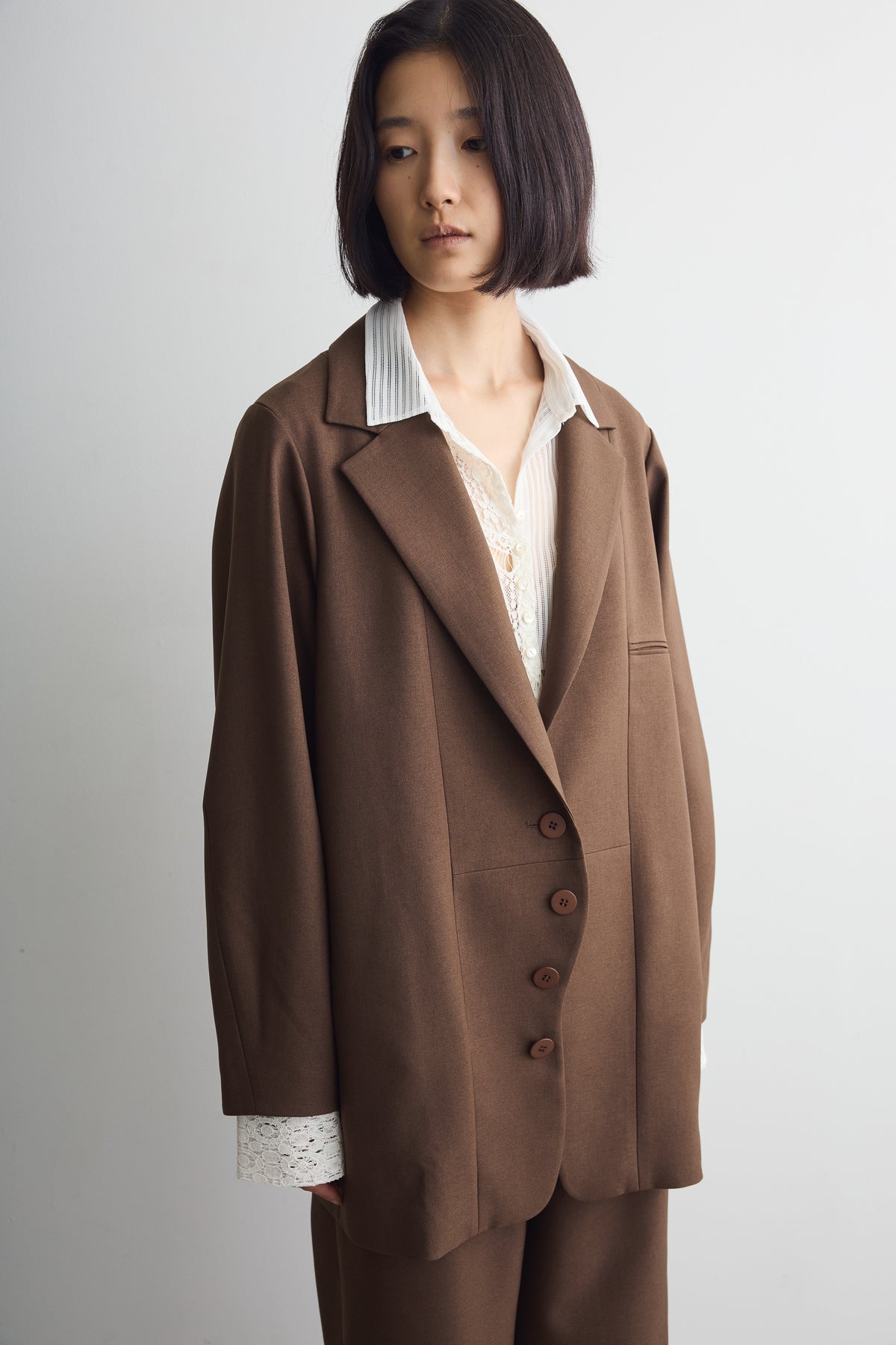 color_brown
