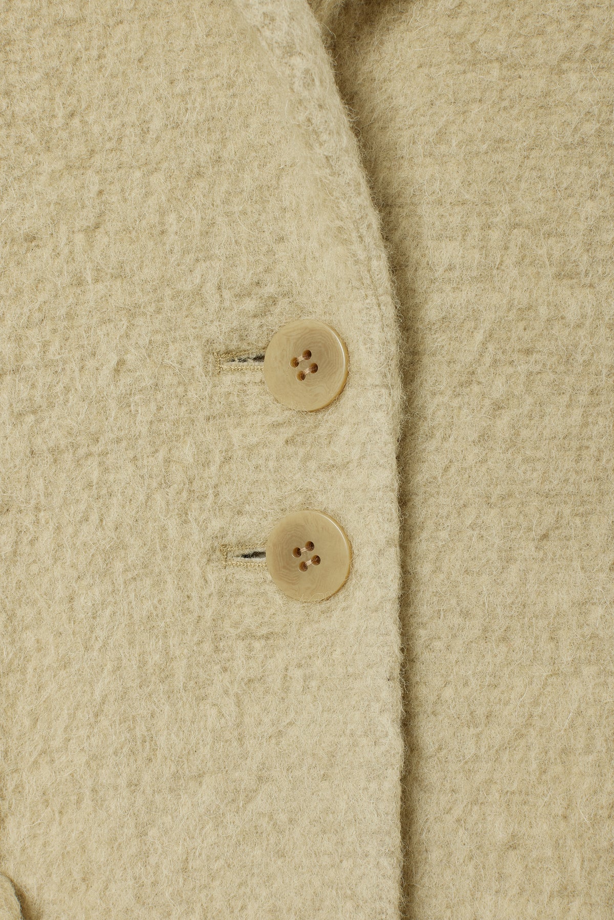 color_beige