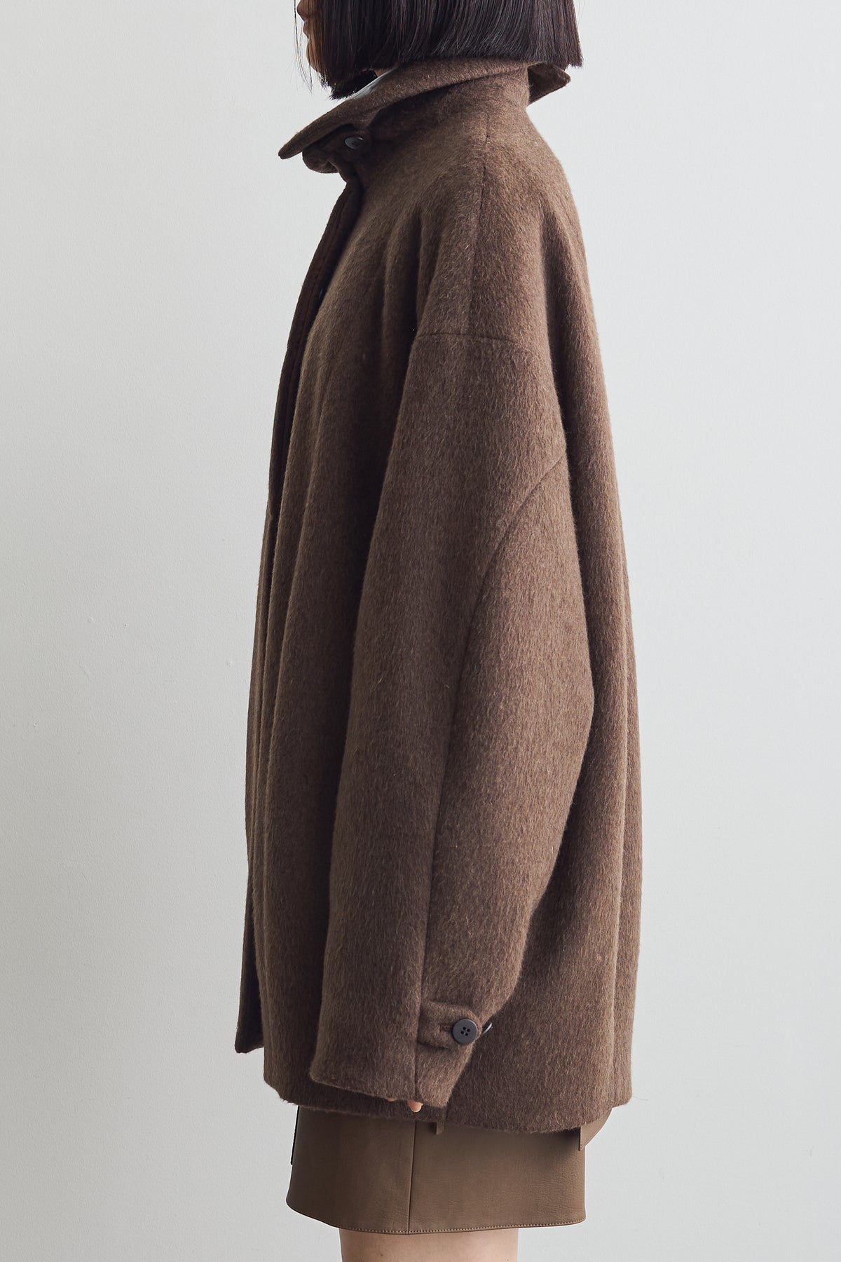 color_brown