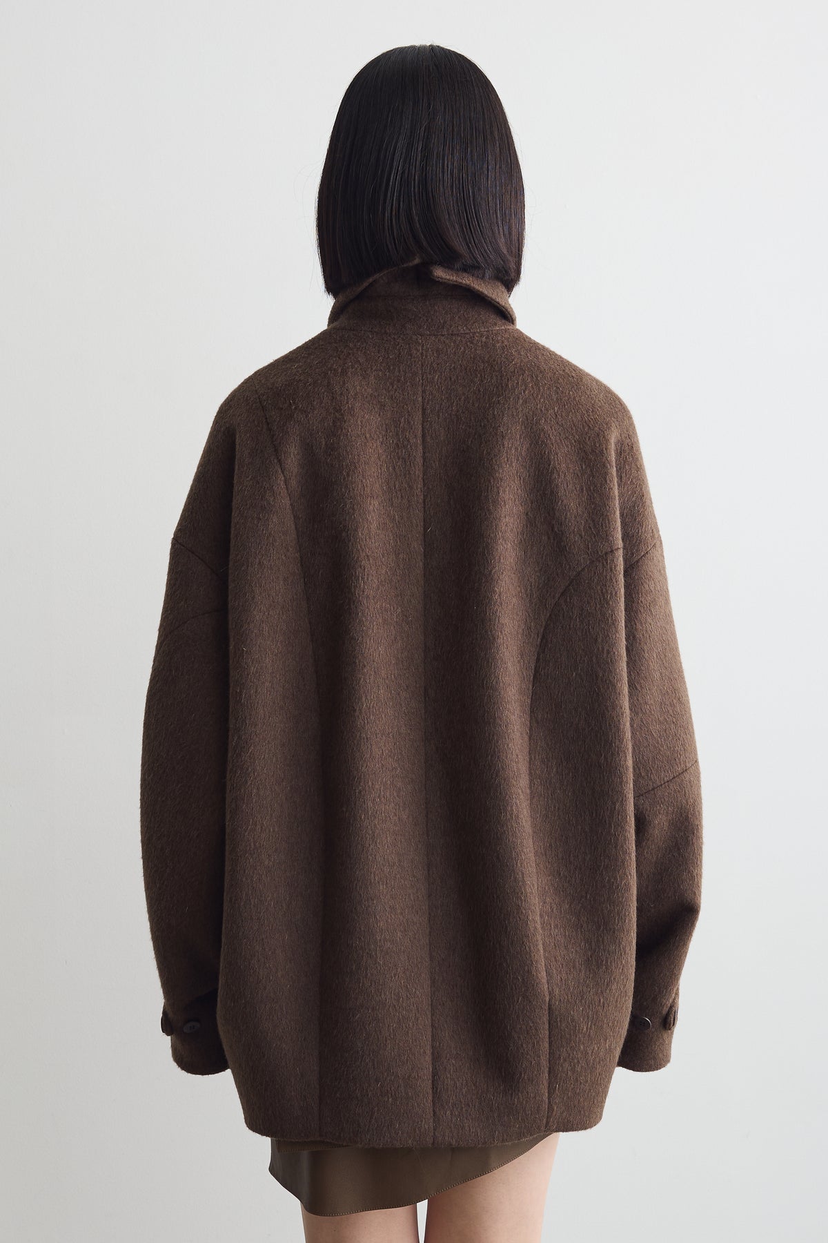 color_brown