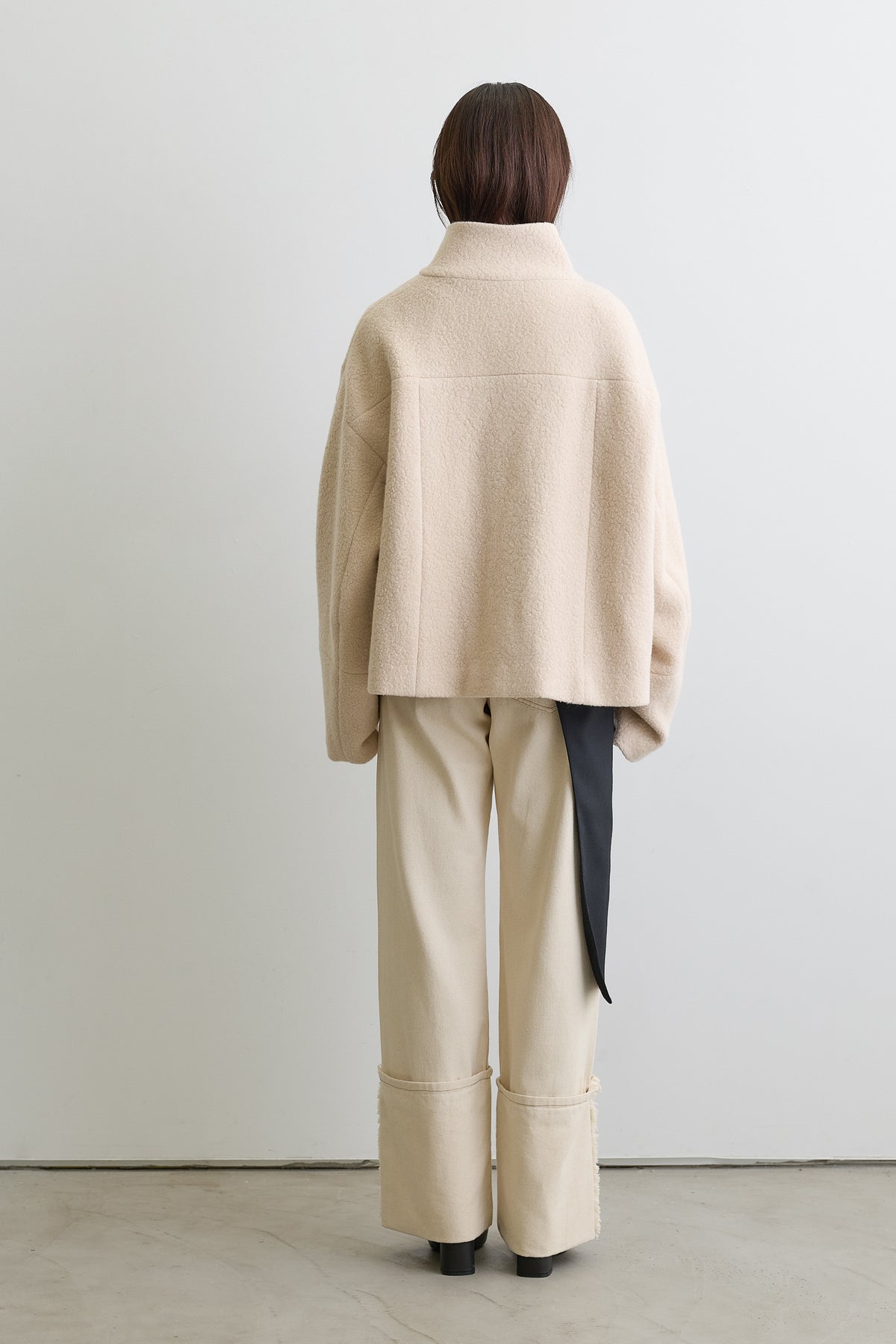 color_ivory