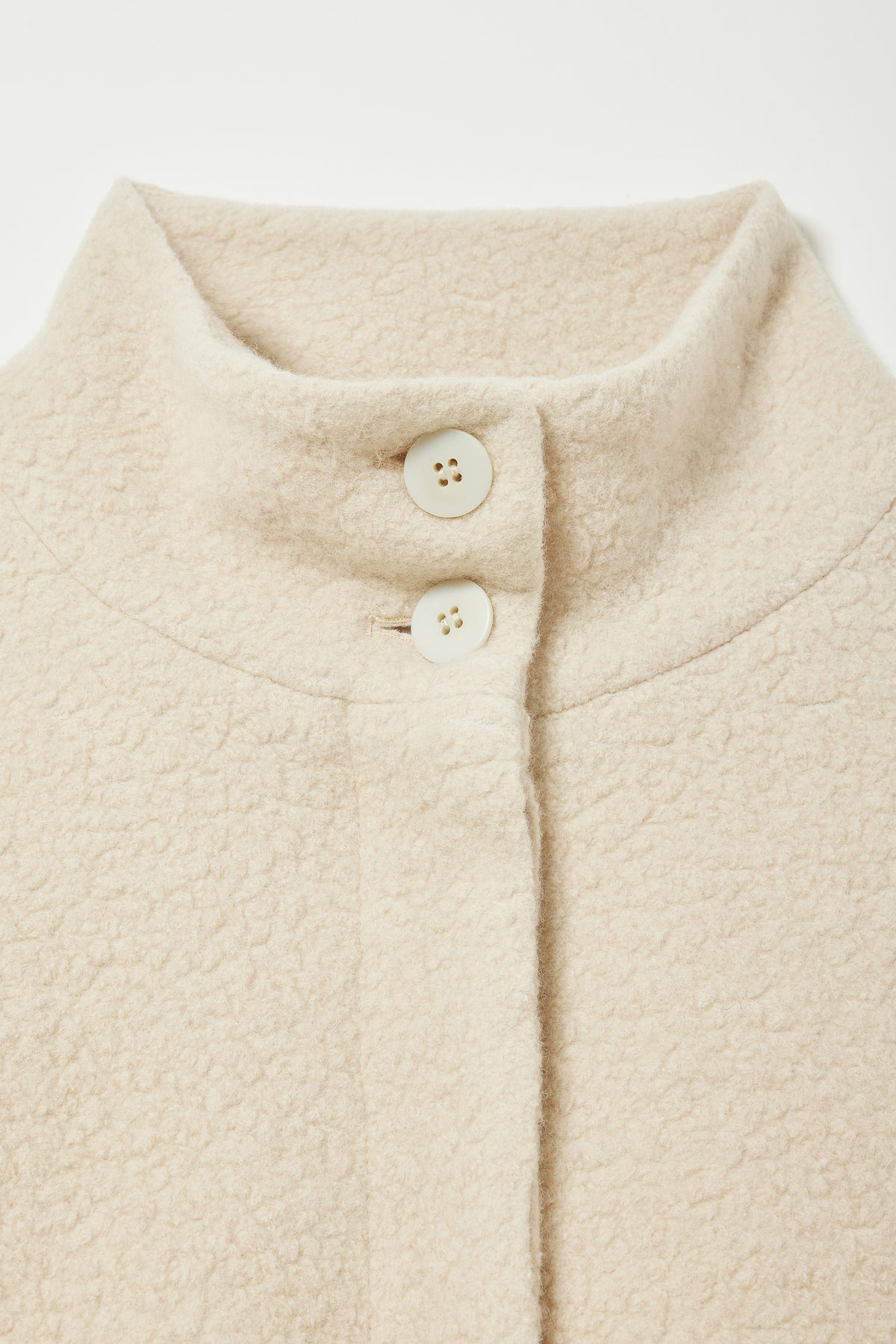 color_ivory