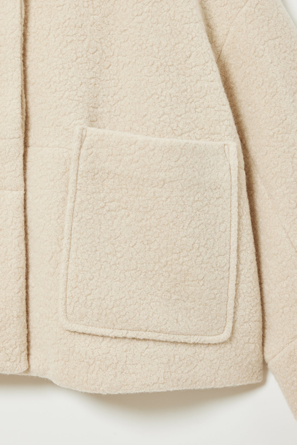 color_ivory