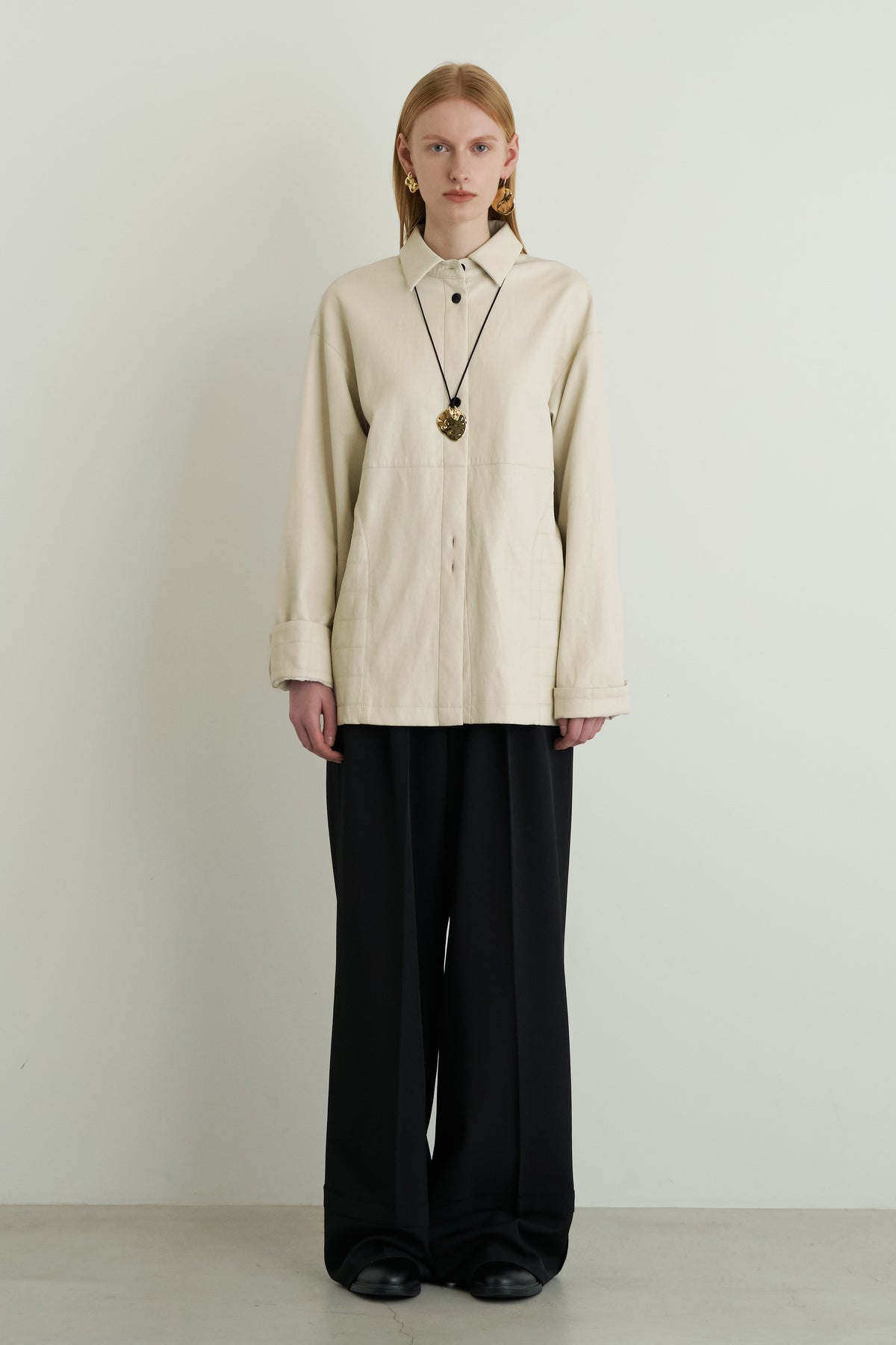 color_offwhite