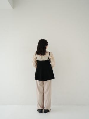 スタッフの顔写真