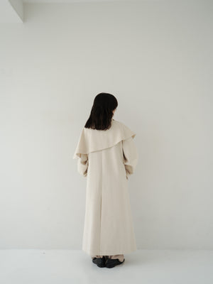 スタッフの顔写真