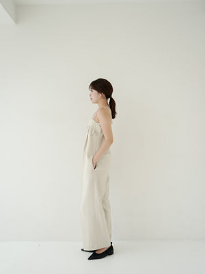 スタッフの顔写真