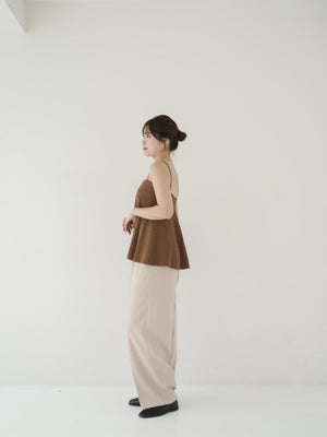 スタッフの顔写真