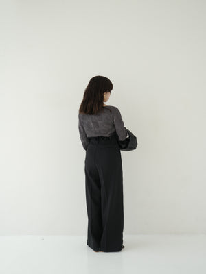 スタッフの顔写真