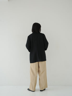 スタッフの顔写真