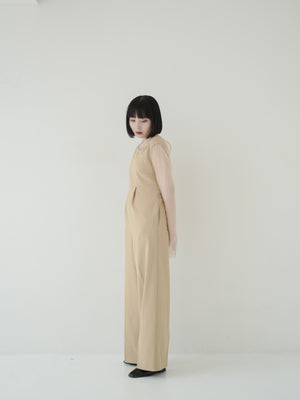 スタッフの顔写真