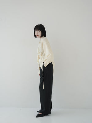 スタッフの顔写真