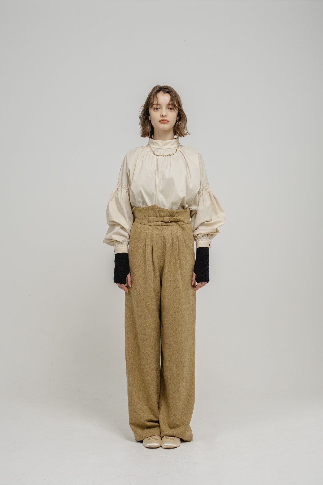 WOOL BELTED PANTS