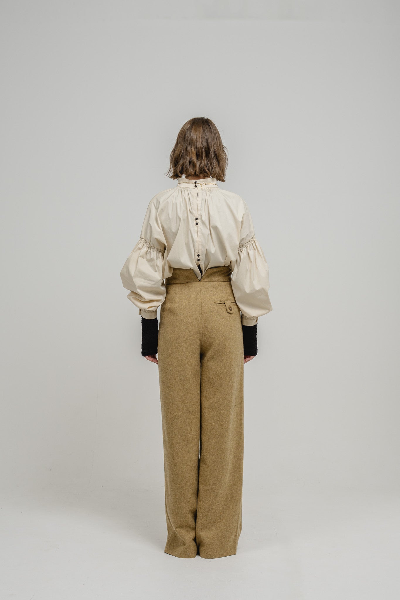 WOOL BELTED PANTS