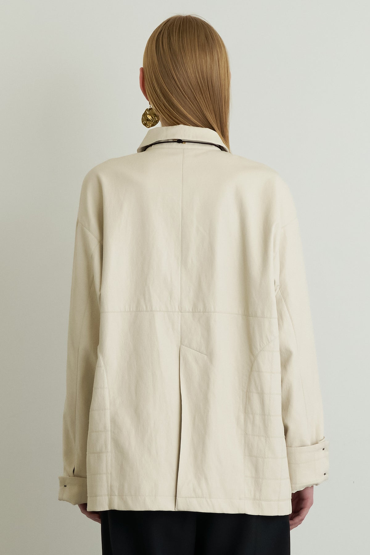 color_offwhite