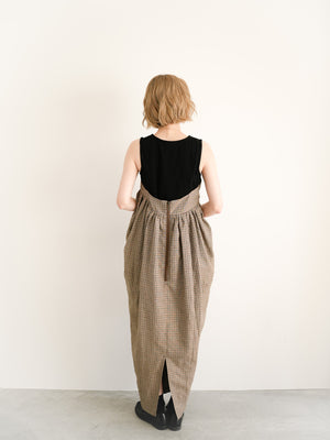 スタッフの顔写真