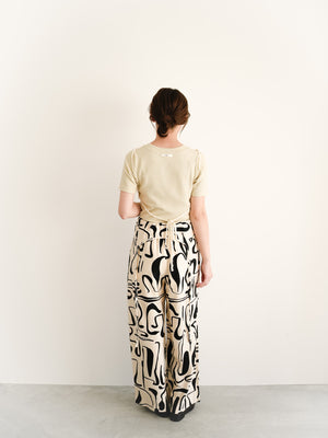 スタッフの顔写真