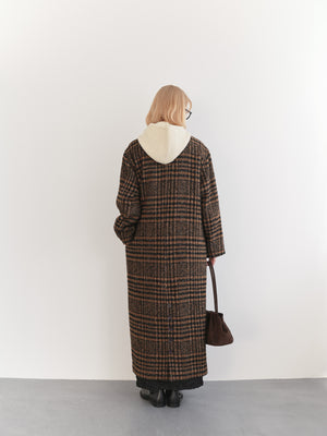 スタッフの顔写真