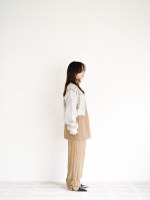 スタッフの顔写真