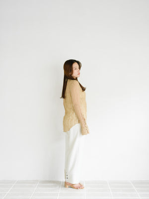 スタッフの顔写真