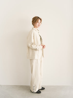 スタッフの顔写真