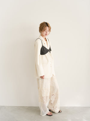 スタッフの顔写真