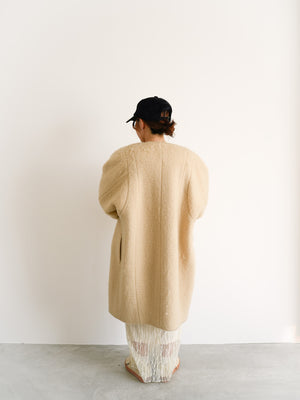 スタッフの顔写真