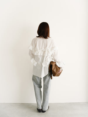 スタッフの顔写真