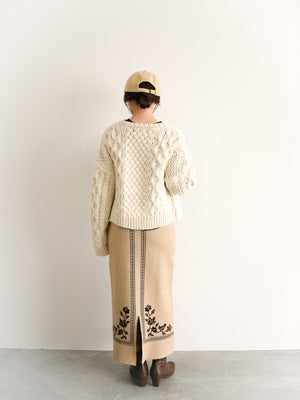 スタッフの顔写真