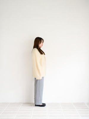 スタッフの顔写真