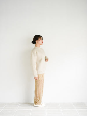 スタッフの顔写真