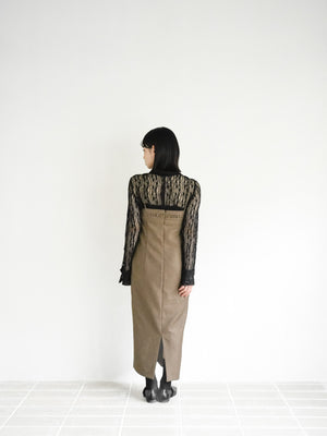 スタッフの顔写真