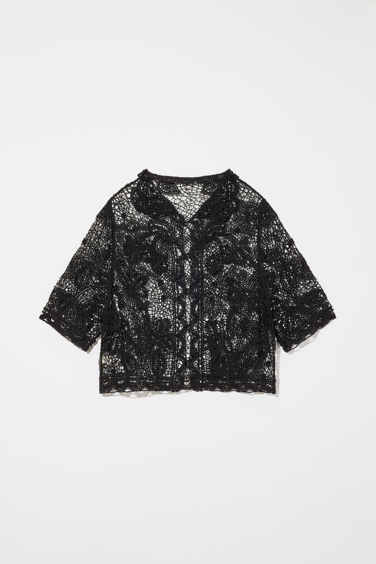 HALF SLEEVE EMBROIDERY LACE BLOUSE【STORE限定】