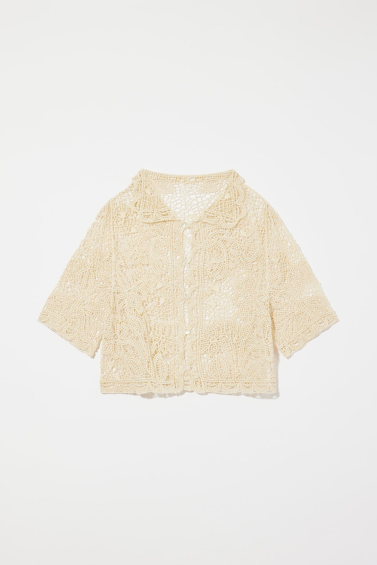 HALF SLEEVE EMBROIDERY LACE BLOUSE【STORE限定】