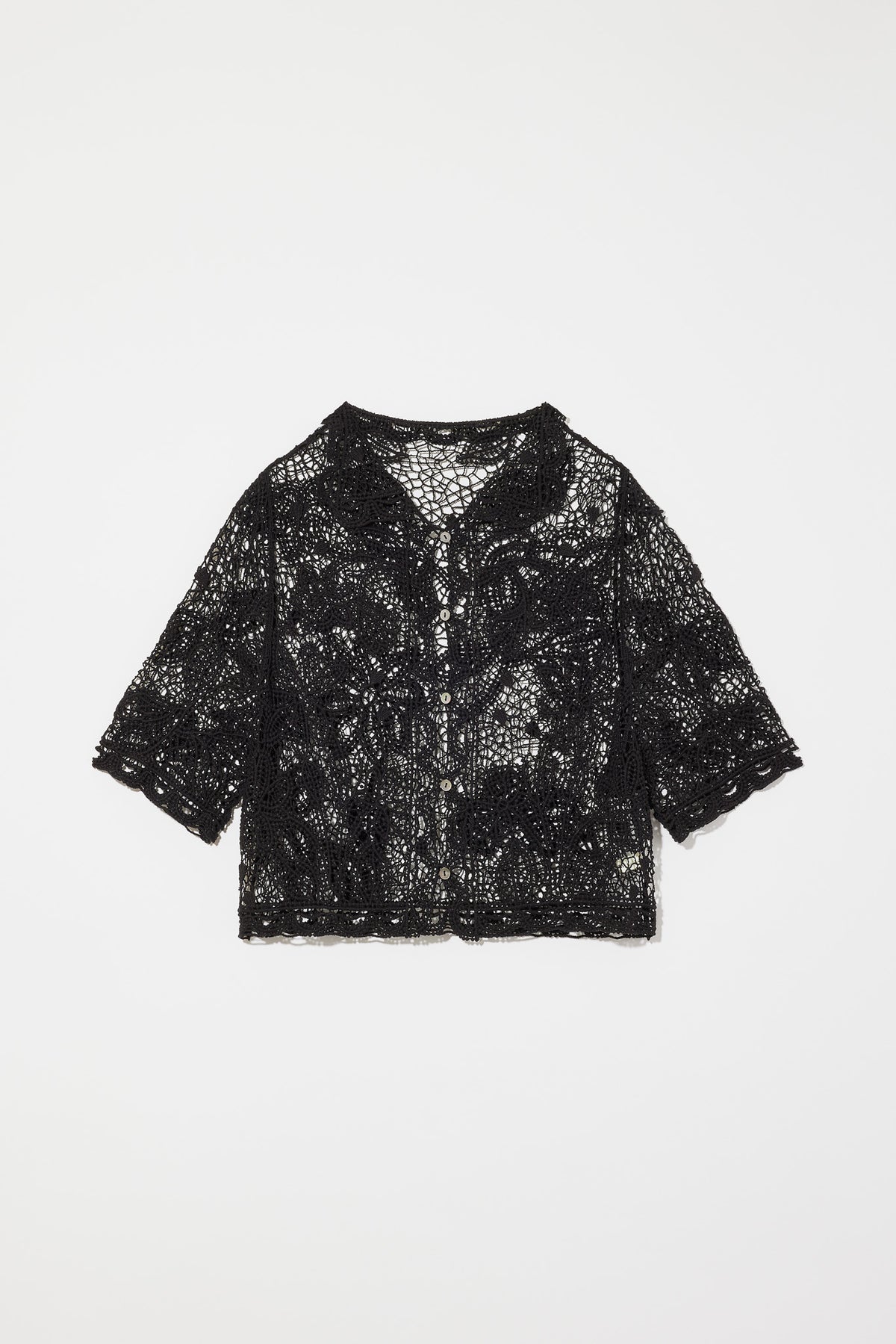 HALF SLEEVE EMBROIDERY LACE BLOUSE【STORE限定】