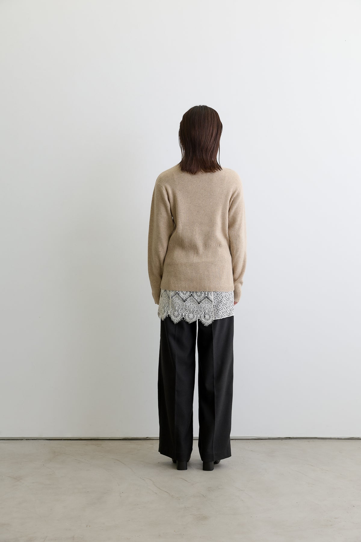 color_beige