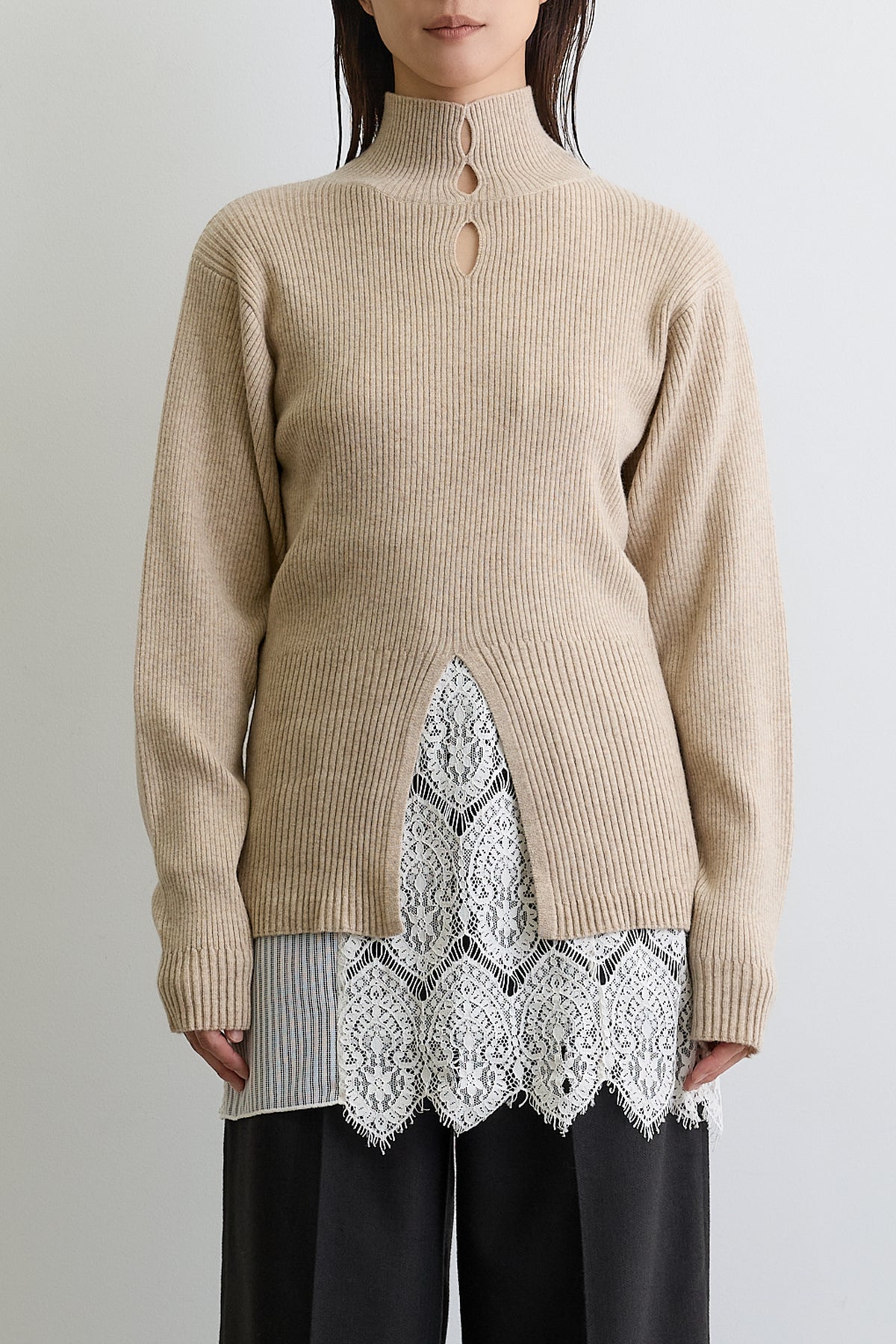 color_beige