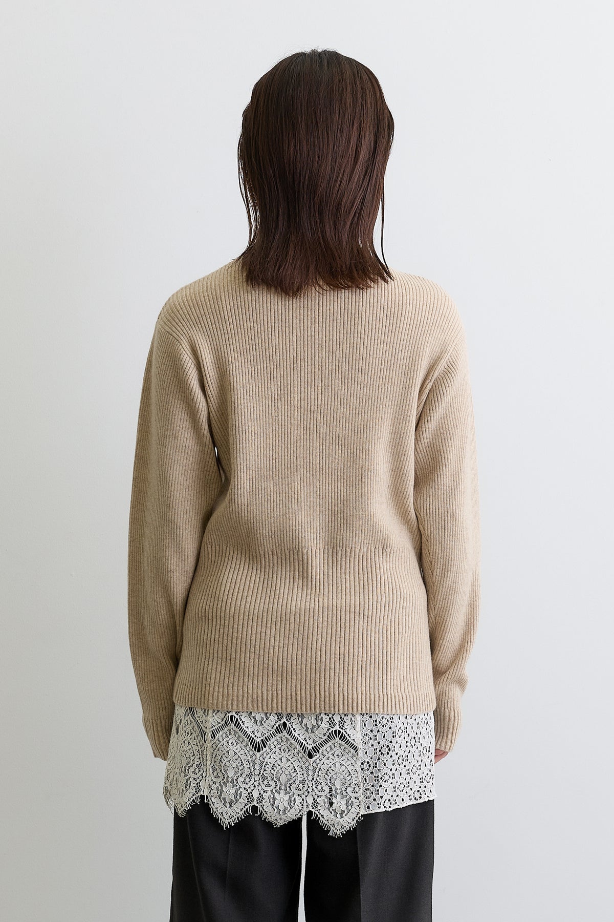 color_beige