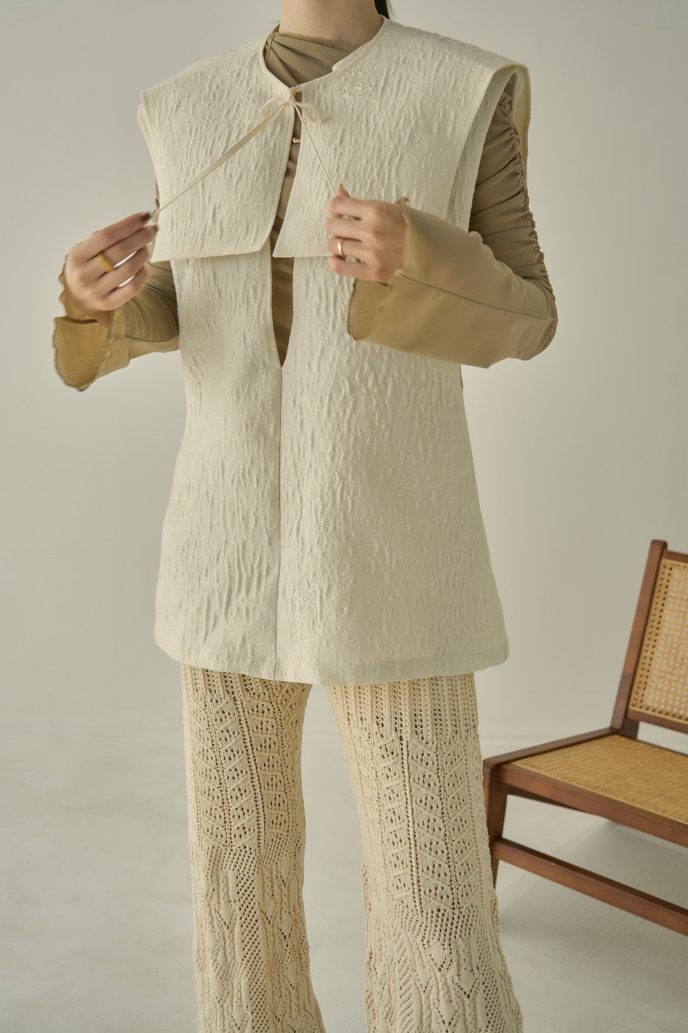 驚きの価格 Eaphi｜mulch jacquard vest(beige) ベスト/ジレ